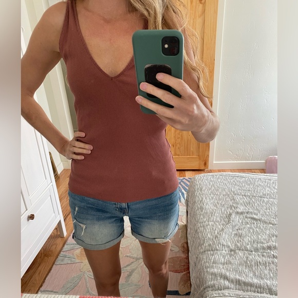 Express✨Double V Plunge Ribbed Tank Top- Mauve - Picture 5 of 5
